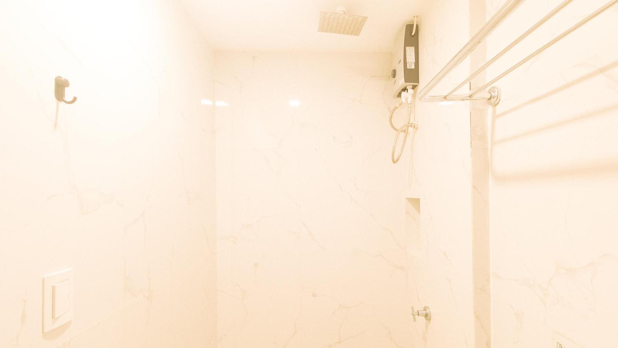 Reddoorz Plus At Seventy Five Inn Near Manila Airport Paranaque City Zewnętrze zdjęcie