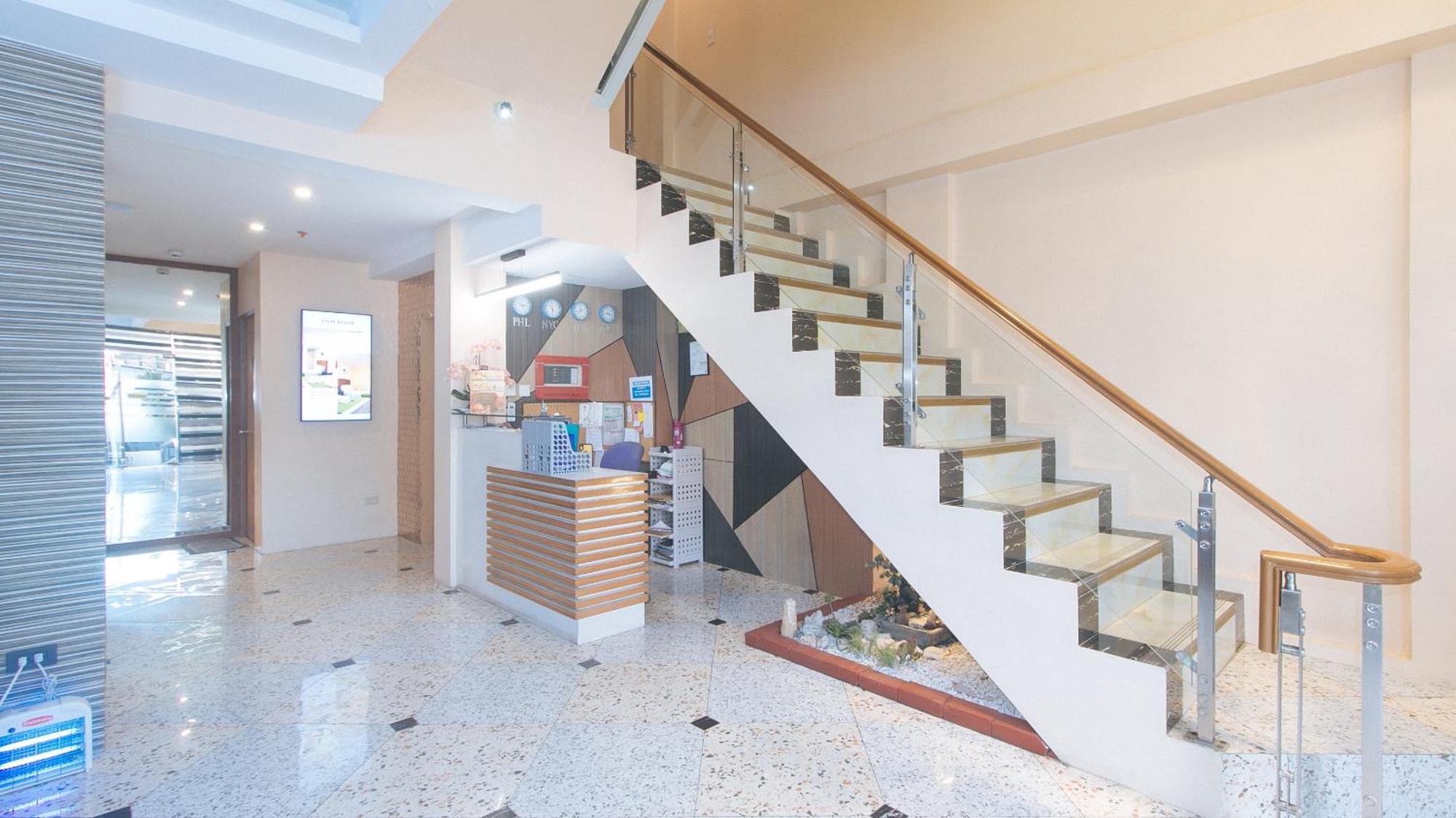 Reddoorz Plus At Seventy Five Inn Near Manila Airport Paranaque City Zewnętrze zdjęcie