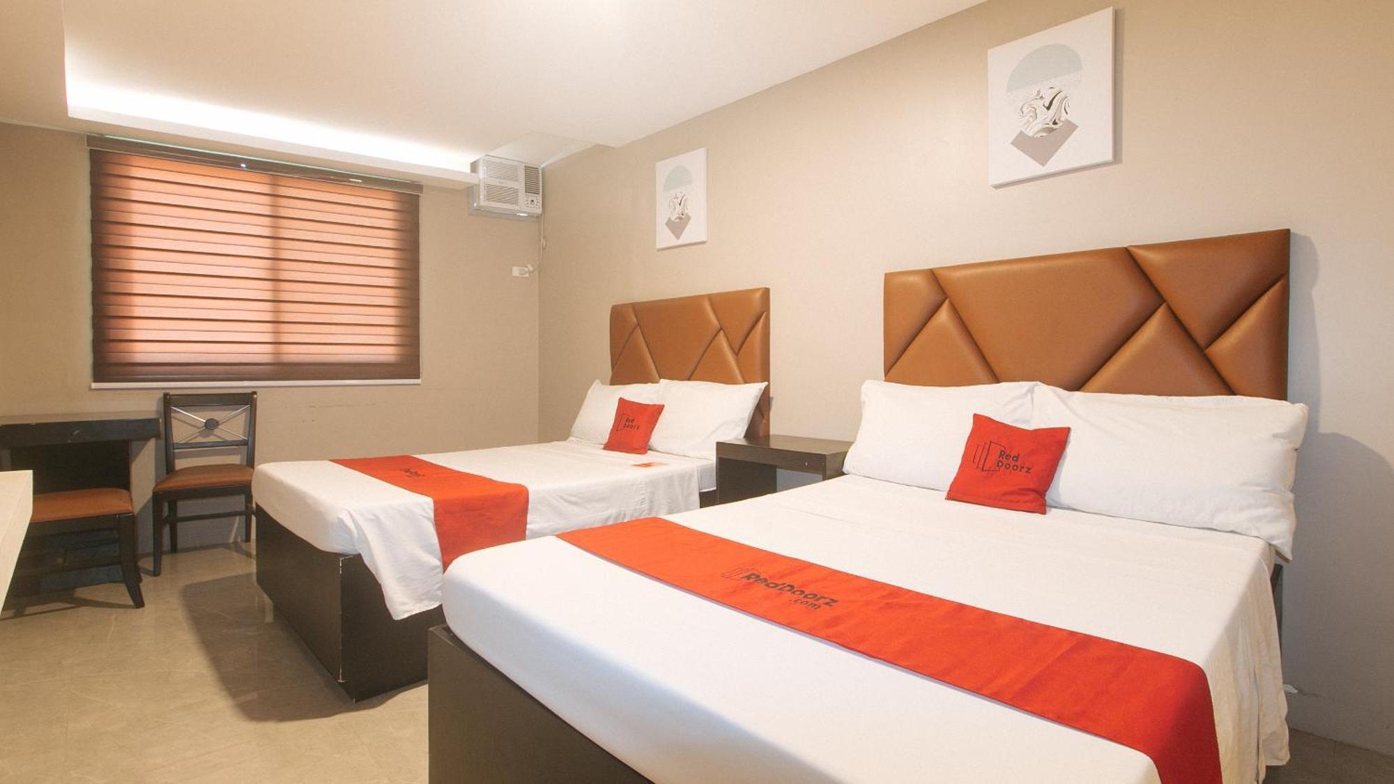 Reddoorz Plus At Seventy Five Inn Near Manila Airport Paranaque City Zewnętrze zdjęcie