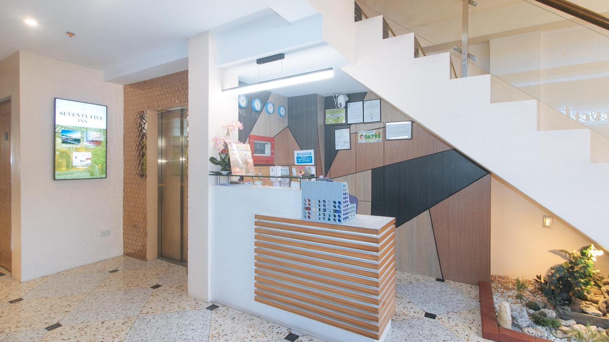 Reddoorz Plus At Seventy Five Inn Near Manila Airport Paranaque City Zewnętrze zdjęcie