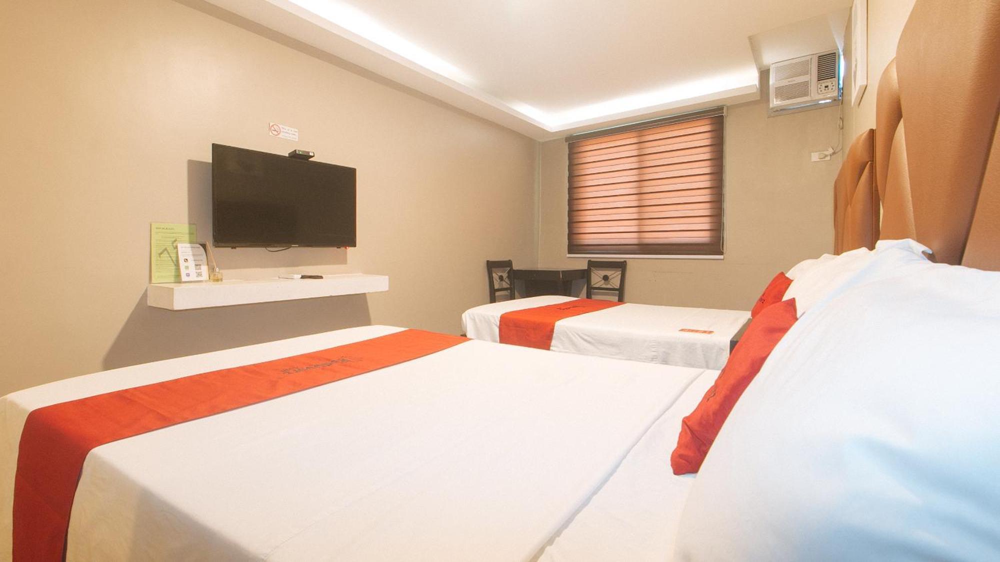 Reddoorz Plus At Seventy Five Inn Near Manila Airport Paranaque City Zewnętrze zdjęcie