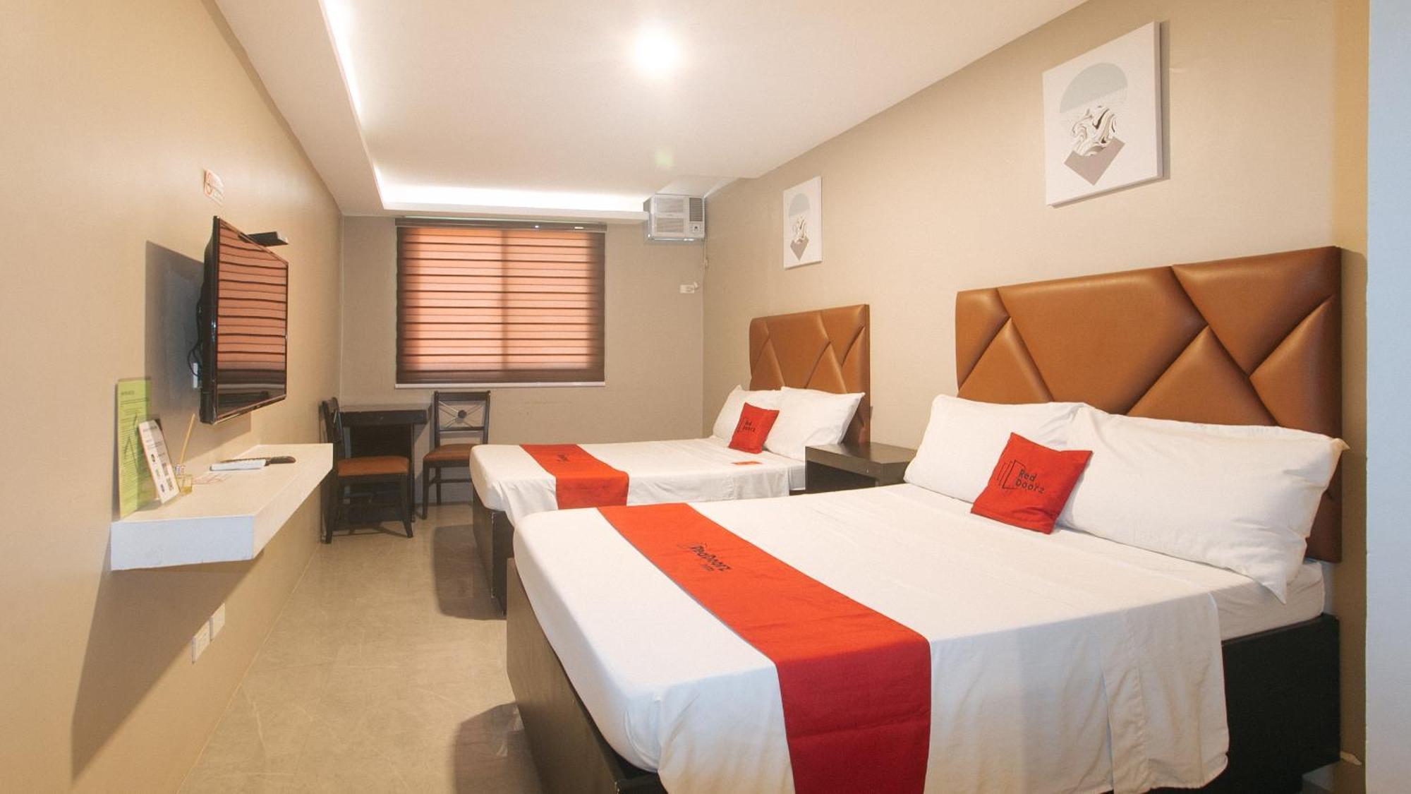 Reddoorz Plus At Seventy Five Inn Near Manila Airport Paranaque City Zewnętrze zdjęcie